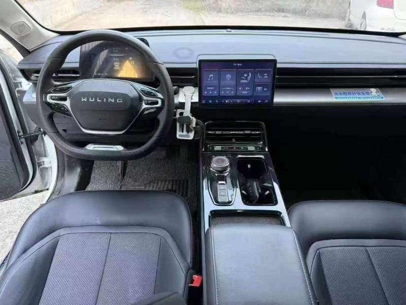 攀枝花25年五菱汽車星光5