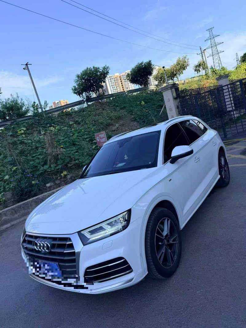 綿陽20年奧迪Q52
