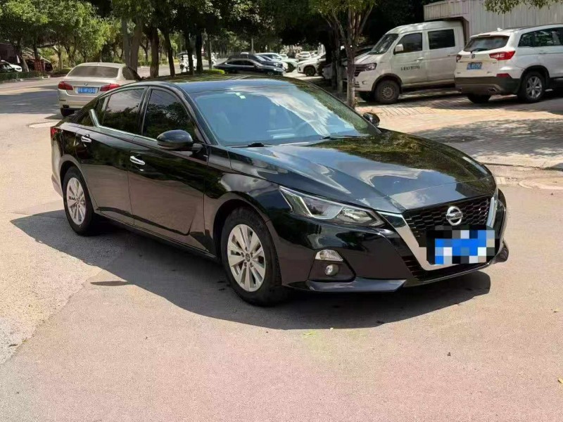 綿陽22年日產天籟2