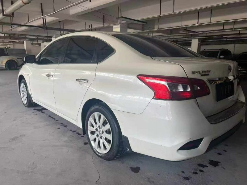 廣元20年日產軒逸7