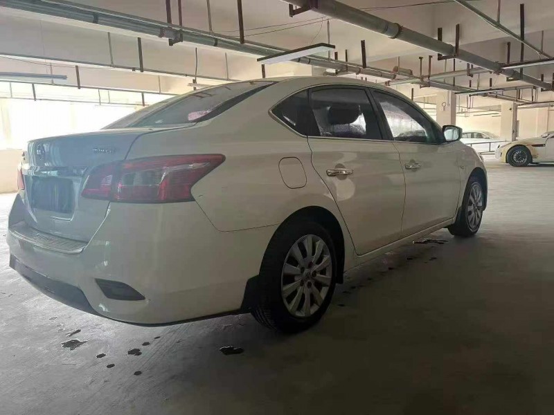廣元20年日產軒逸8