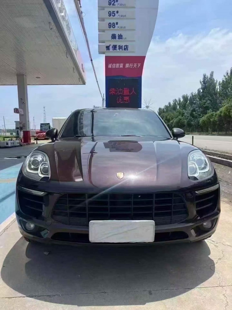 濰坊16年保時捷Macan1