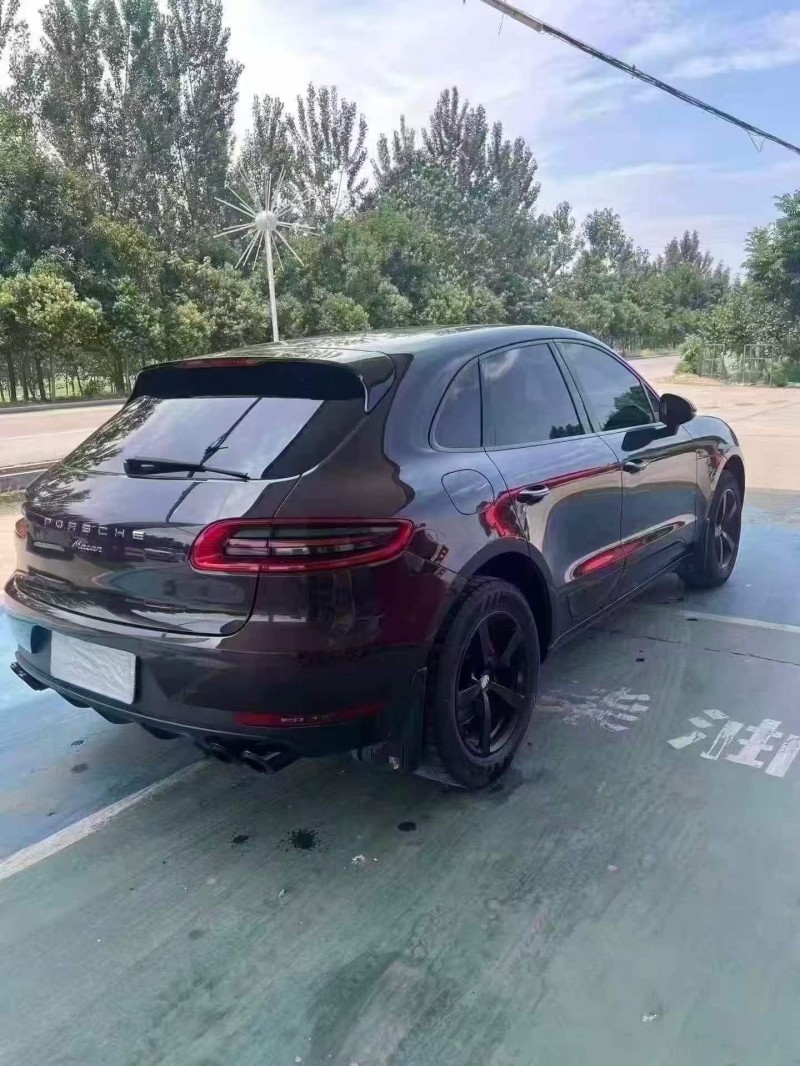 濰坊16年保時捷Macan7
