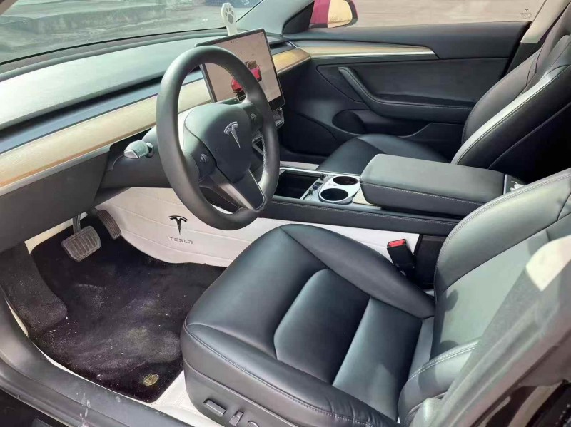 鄂州22年特斯拉MODEL 33