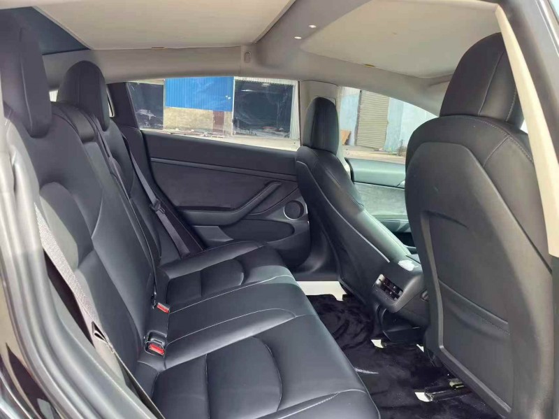 鄂州22年特斯拉MODEL 36
