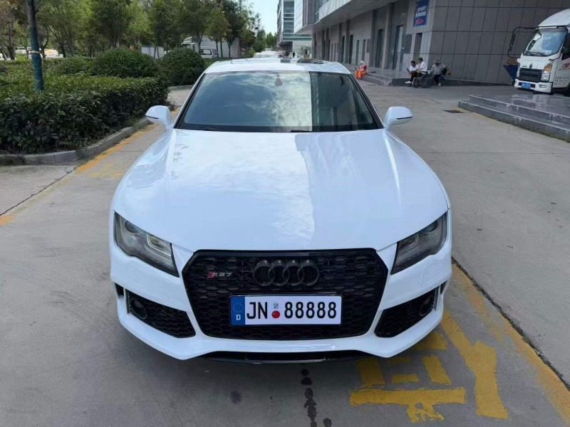 濟寧14年奧迪A7L1