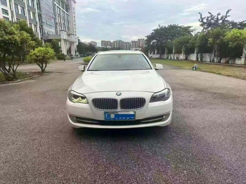 南寧13年寶馬5系1