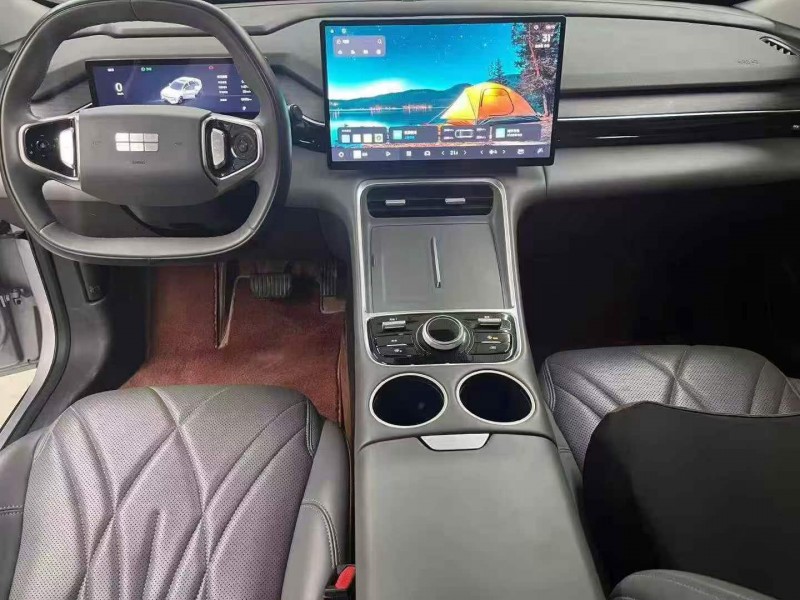 安陽25年吉利銀河5