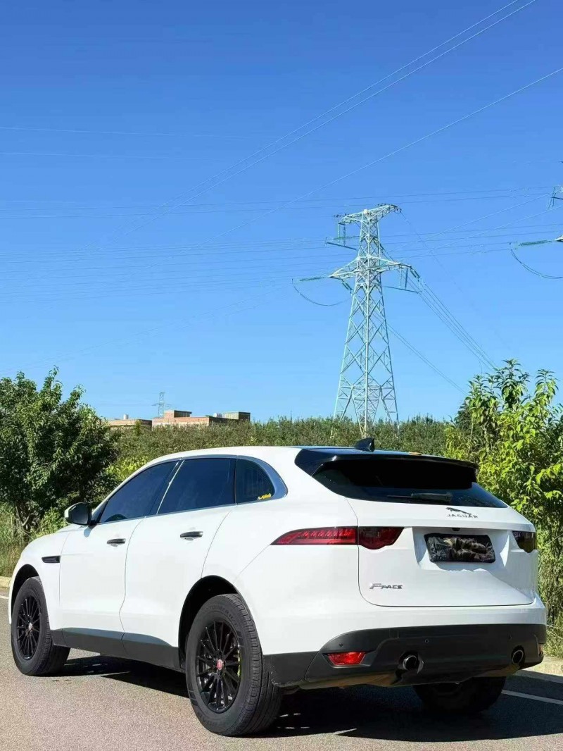 保山17年捷豹F-PACE7