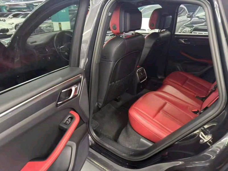 廣州21年保時捷Macan4