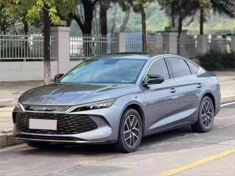 汕頭25年比亞迪秦3