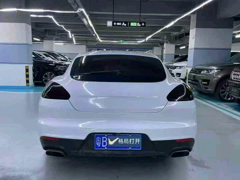 深圳13年保時捷帕拉梅拉9
