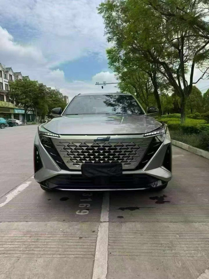 昭通22年长安汽车欧尚1