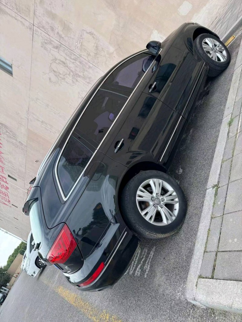 营口10年奥迪Q79