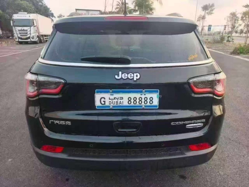 梧州17年Jeep指南者8