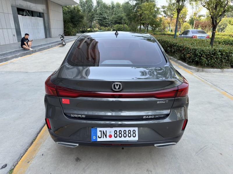 濟寧23年長安汽車逸動9