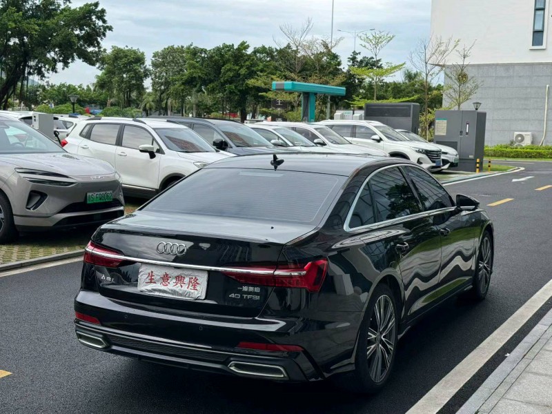 陽江22年奧迪A6L8