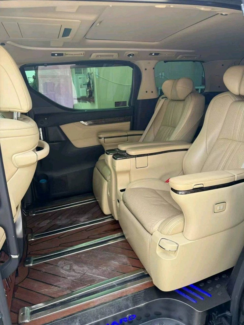 滄州20年豐田威爾法3