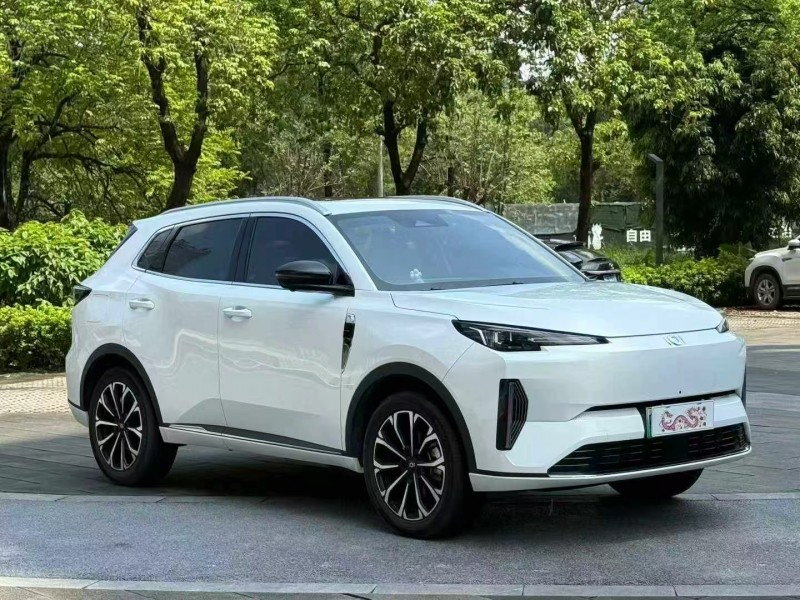 佛山25年長安汽車啟源3