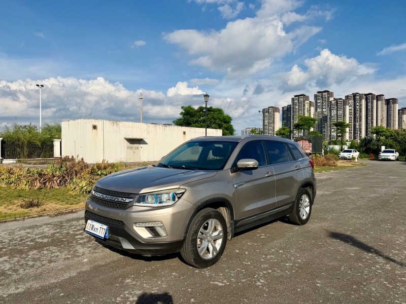 桂林16年長安汽車CS753