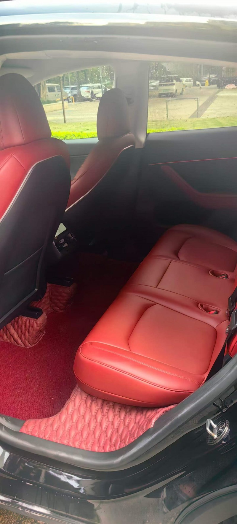 百色24年特斯拉MODEL Y6