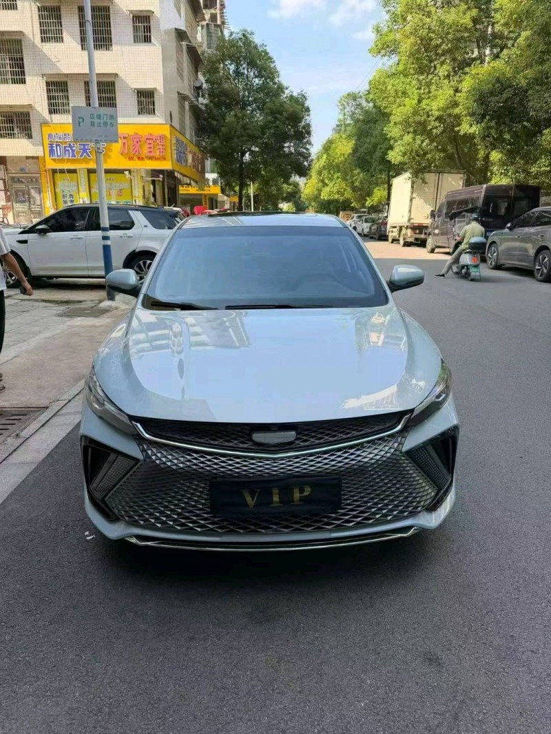 长沙22年吉利帝豪1