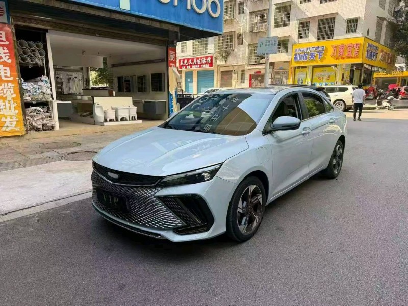 长沙22年吉利帝豪2