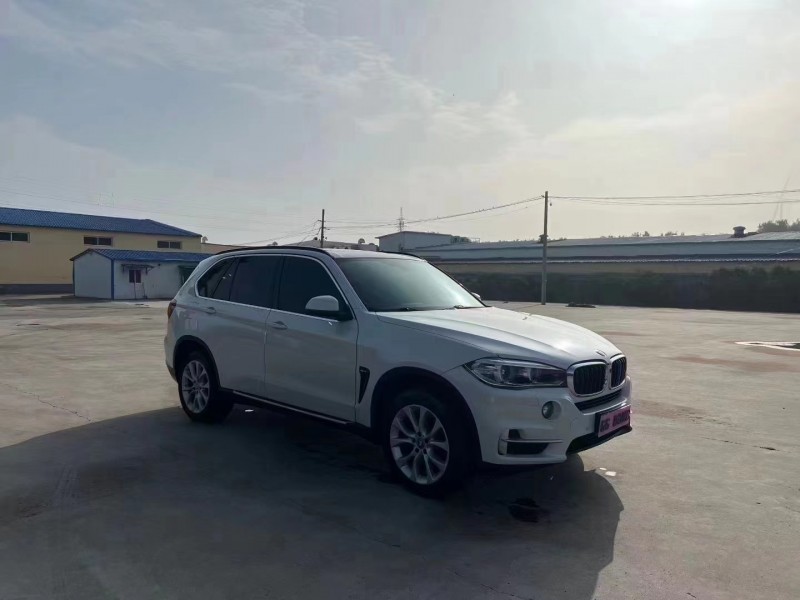 青島16年寶馬X53