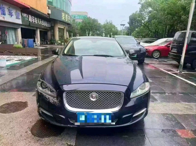 常州14年捷豹XJL1