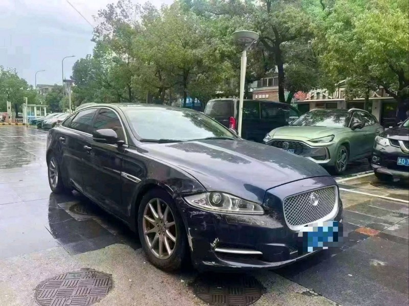 常州14年捷豹XJL2