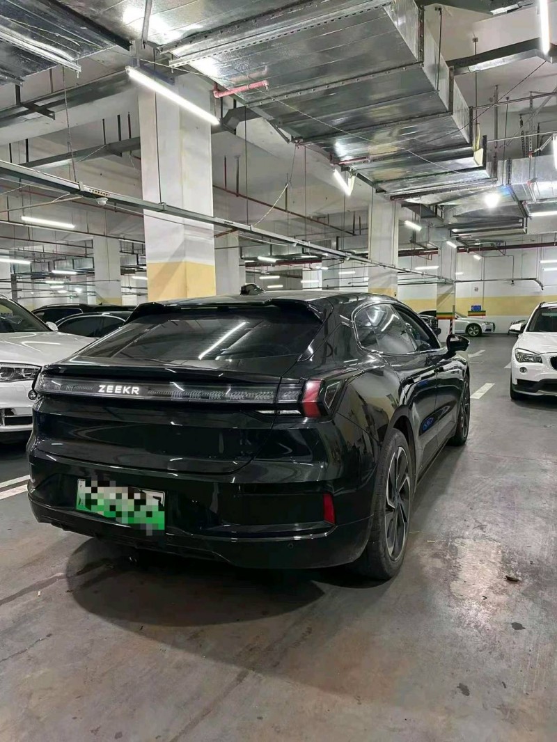 重慶23年極氪汽車0017