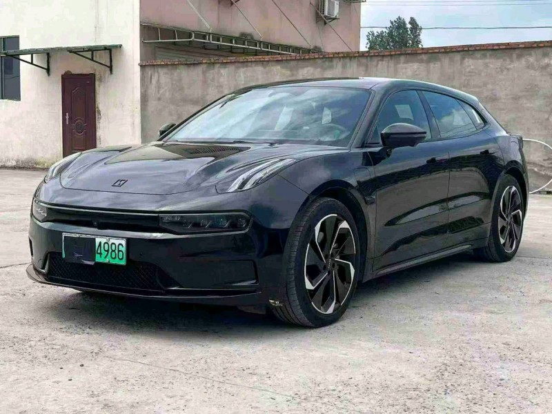 襄陽22年極氪汽車0013