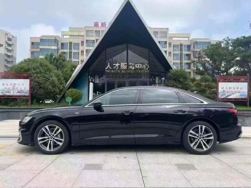 東營23年奧迪A6L8
