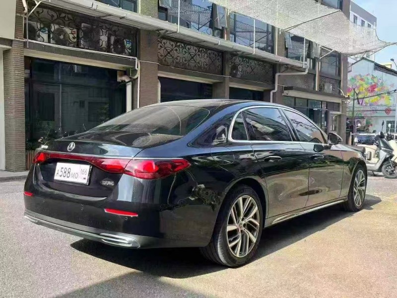 廣州25年奔馳E5