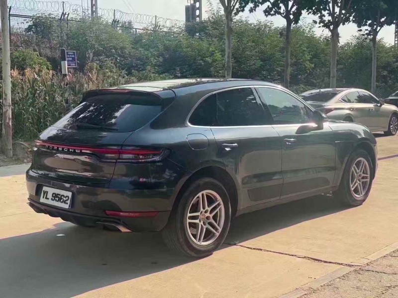 鄭州19年保時捷Macan9