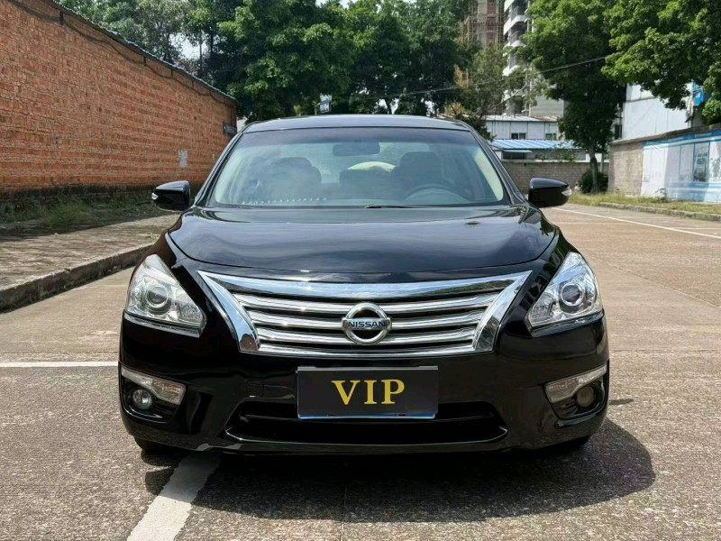 柳州14年日產天籟1