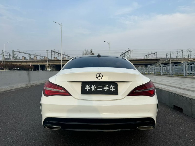 鄭州18年奔馳CLA8