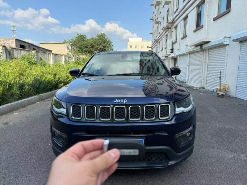 棗莊21年Jeep指南者1