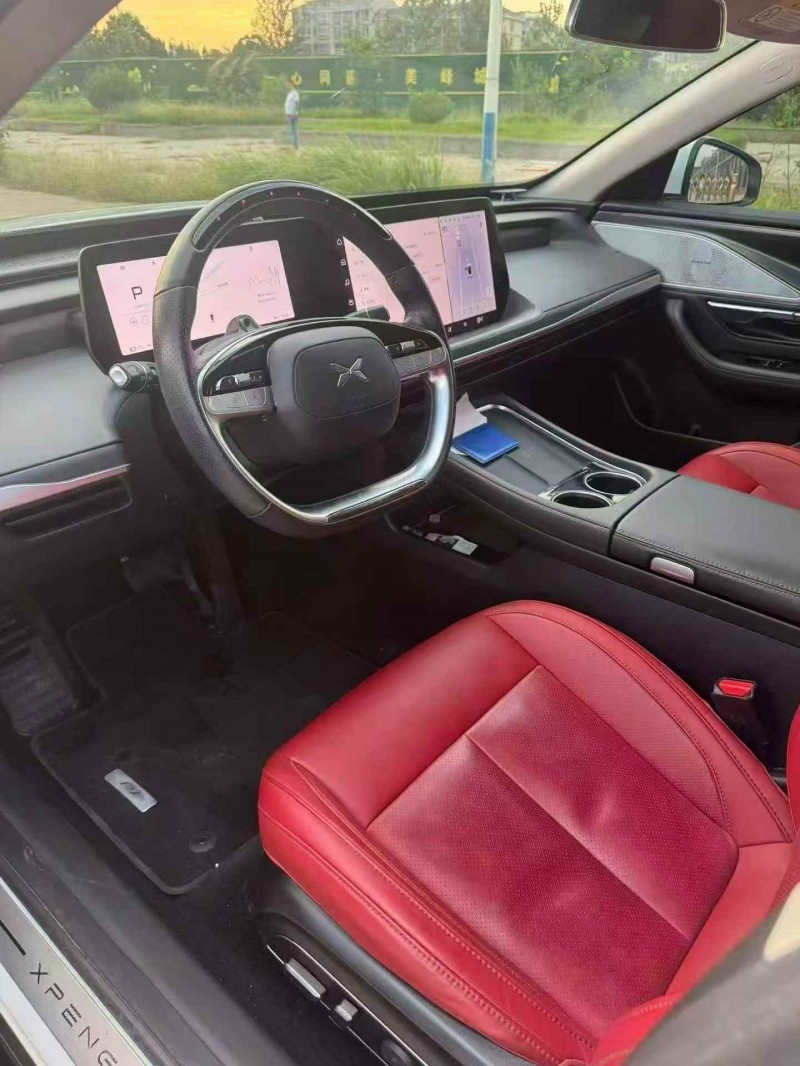 濟寧24年小鵬汽車p75