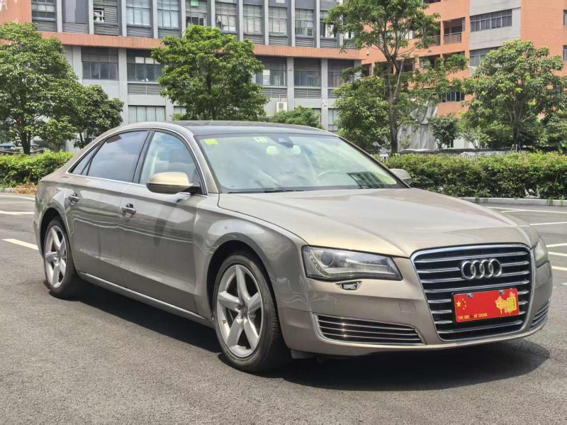 廣州13年奧迪A8L3