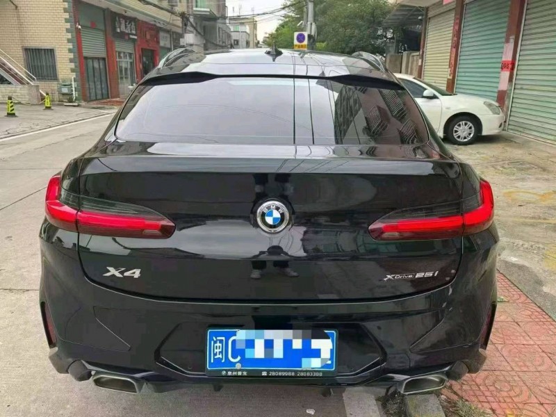 廣州24年寶馬X47