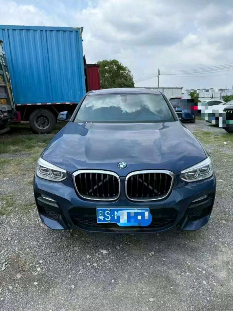 广州19年宝马X41