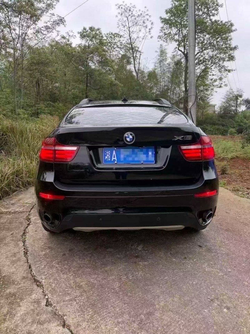 常德16年寶馬X68