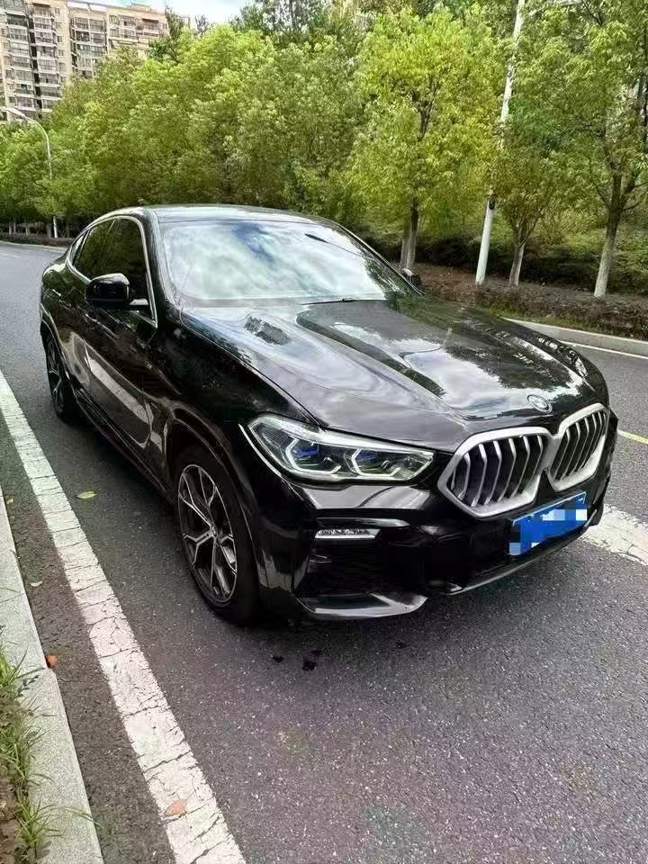 武汉22年宝马X63