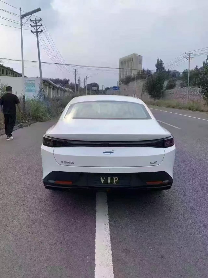 邯鄲25年長安汽車歐尚8