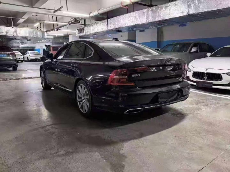 廣元19年沃爾沃S908