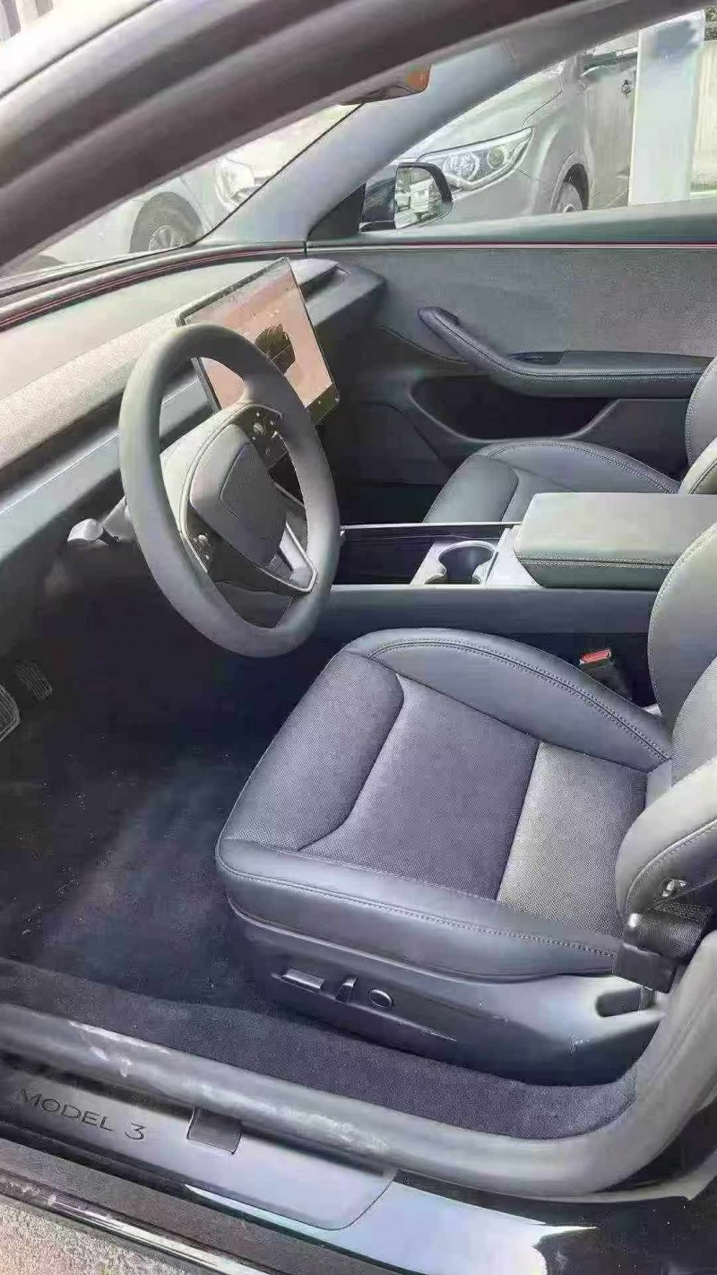 德陽26年特斯拉MODEL 34