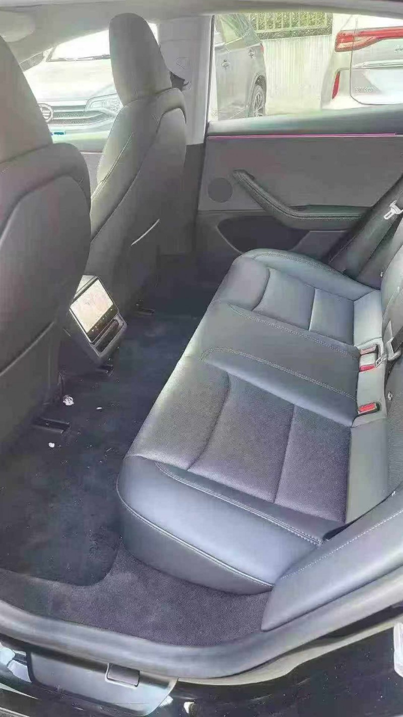 德陽26年特斯拉MODEL 35