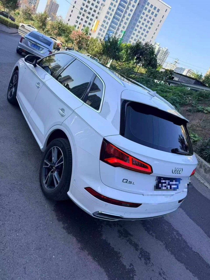 達州20年奧迪Q57