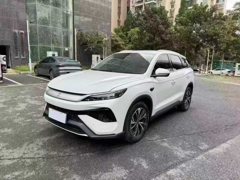 汕頭25年比亞迪宋2